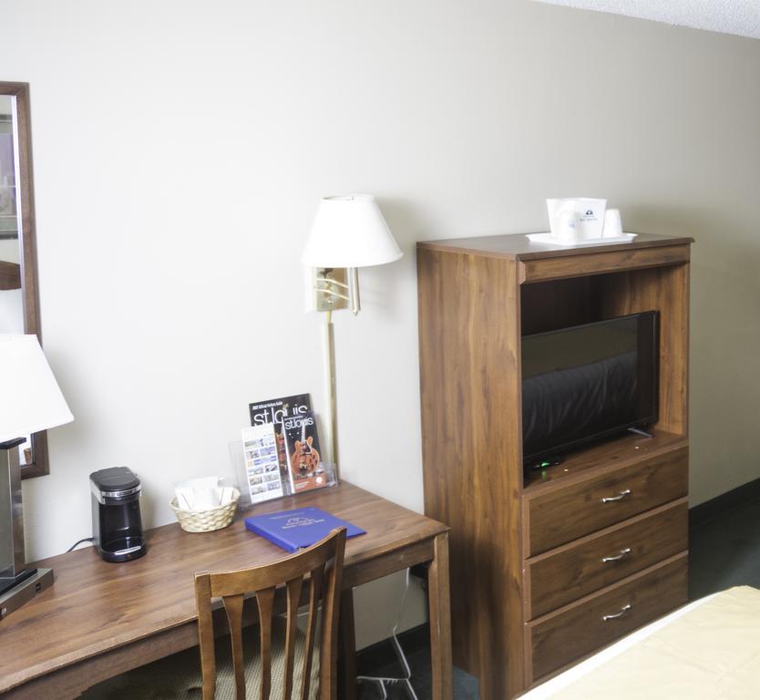 Americas Best Value Inn St. Louis / South Mehlville Extérieur photo