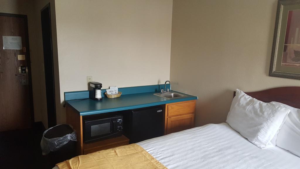 Americas Best Value Inn St. Louis / South Mehlville Extérieur photo