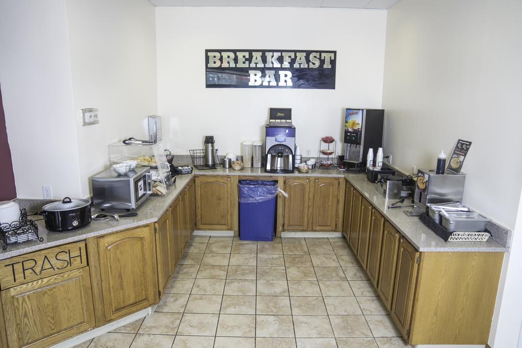 Americas Best Value Inn St. Louis / South Mehlville Extérieur photo